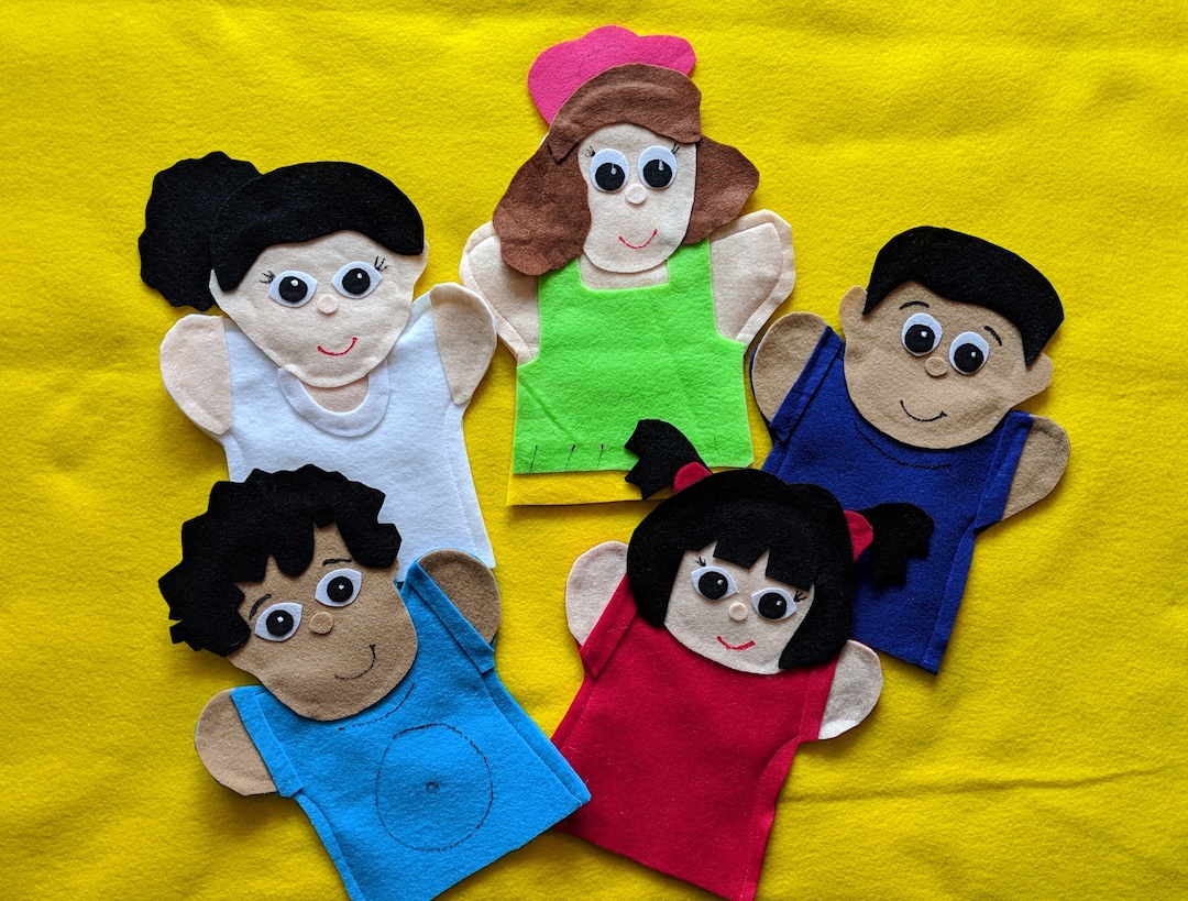 AIM Lanuage Learning, Petite Pauline, Set of 5 Puppets - Etsy
