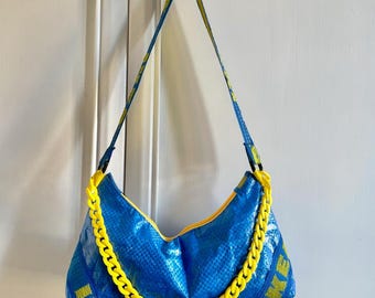 Upcycling einer Ikea-Tasche, handgefertigte, wiederverwendete Ikea-Tasche, Retro-Taschen-Rework, Ikea-Rework