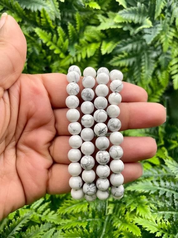 6.5mm Howlite stretch bracelet, crystal bracelet, stretch bracelet, stacking bracelet, crystal stretch bracelet