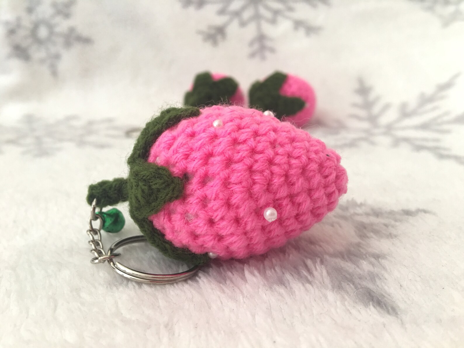 Crochet Strawberry keyring / Strawberry keyring / Strawberry / | Etsy