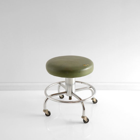Vintage Medical Stool An Adjustable Heavy Duty Round Rolling Etsy