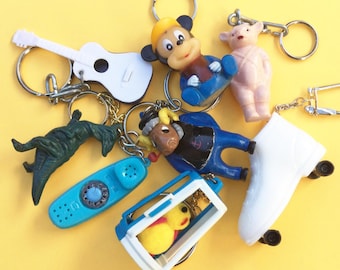 90年代のキーホルダー - 自分だけのものを選ぼう - ノスタルジックな