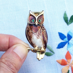 Vintage Owl Brooch Pin, Brown Enamel on Gold-tone Metal, Green Rhinestone Eyes, Owl on Branch, Vintage Jewellery, Gift for Her, Owl Gift