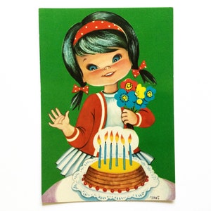 Carte d'anniversaire kitsch, jolie fille et gâteau d'anniversaire, cartes postales inutilisées des années 1960, grand art des yeux, imprimé en Espagne image 1