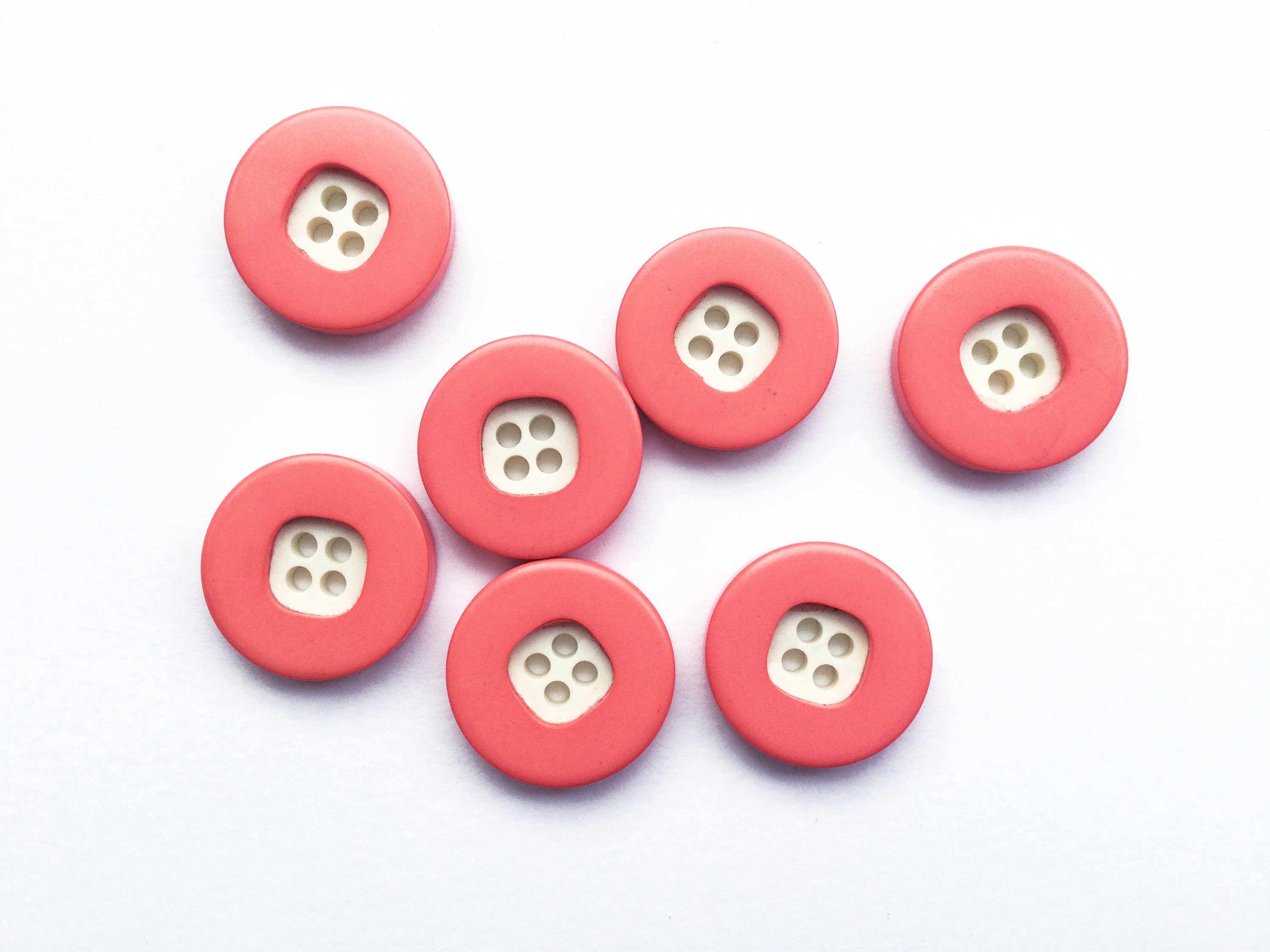 10pcs 30mm Round Brown Buttons For DIY Sewing Crafts Knitting Coat Uniform  Costume Shirt Crochet Card Making Scrapbooking