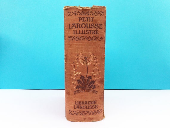 Antique French Dictionary, Illustrated Petit Larousse, 1913