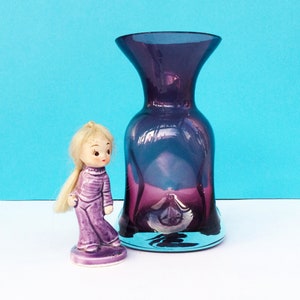 Vintage purple glass vase, collectible art glass vase, 1970s home decor, glass anniversary gift, house warming gift