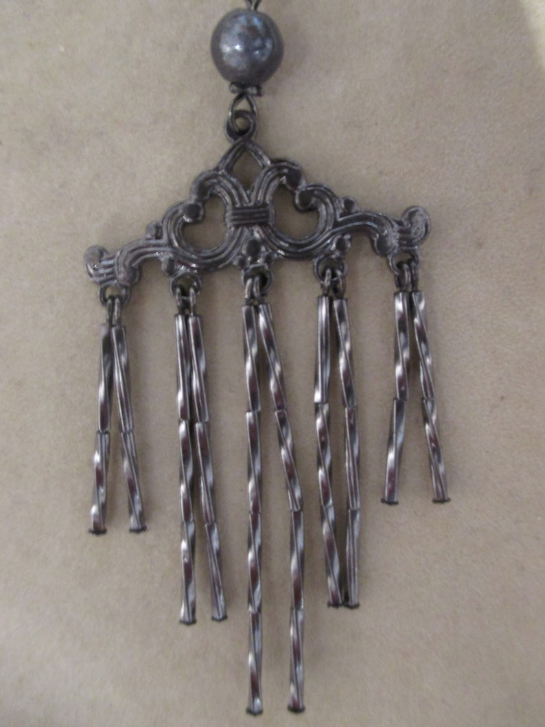 Chandelier style earrings black metal