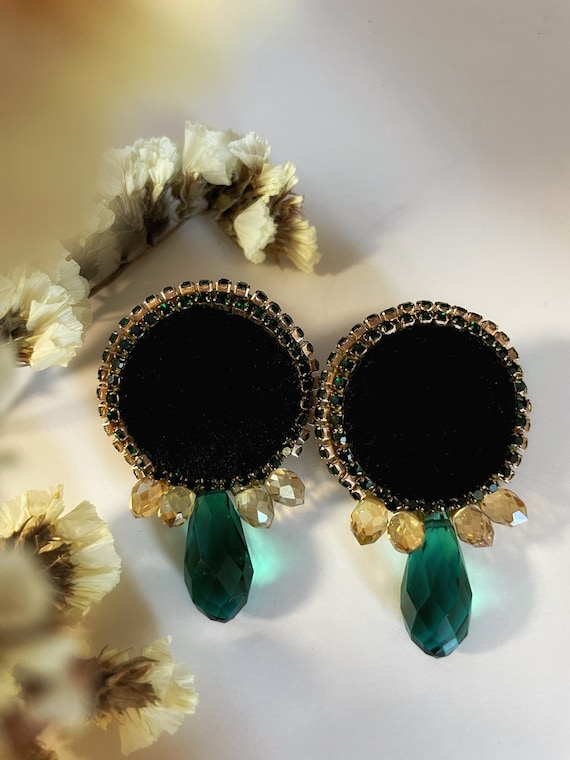 Black on sale velvet earrings