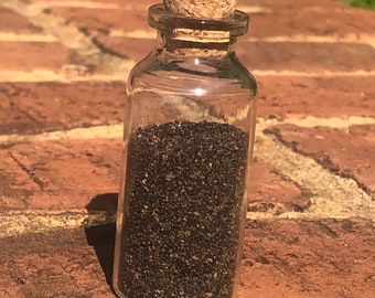 Island Schwarzer Sand in einer Flasche, Souvenir, Überraschungsgeschenk, Schwarzer Sandstrand, Urlaub in einer Flasche