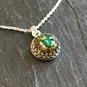 Malachite Crown Necklace, Unique Handcrafted 10mm Cabochon, Bridal Jewellery, Green Gemstone