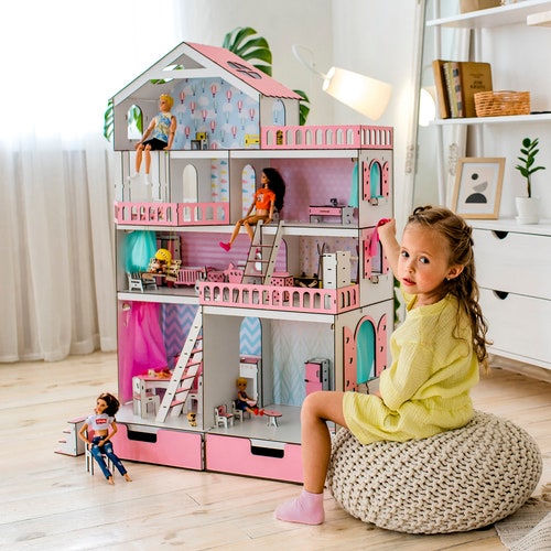 dolls for doll house