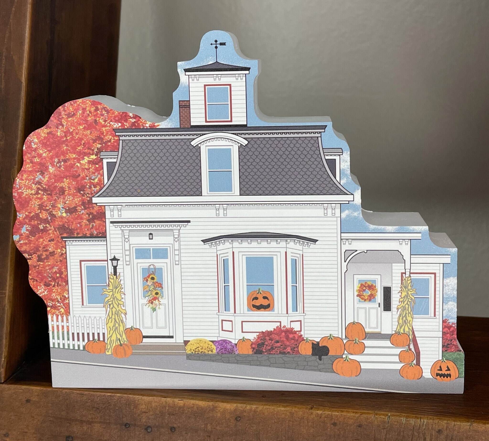 Cat's Meow Salem Fall Collection - Balcomb Cottage aka Max & Dani…