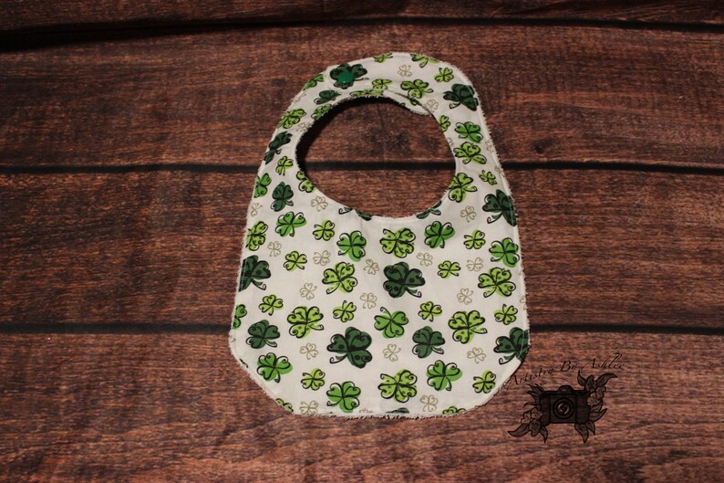 Light Shamrock Bib