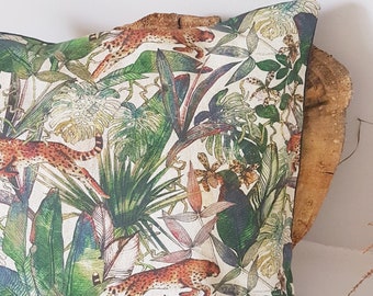Monstera leave/cheetah print linen pillow,Green leaves Linen pillow throw,jungle/animal print linen pillow,Monstera Blume Leinen KISSENBEZUG