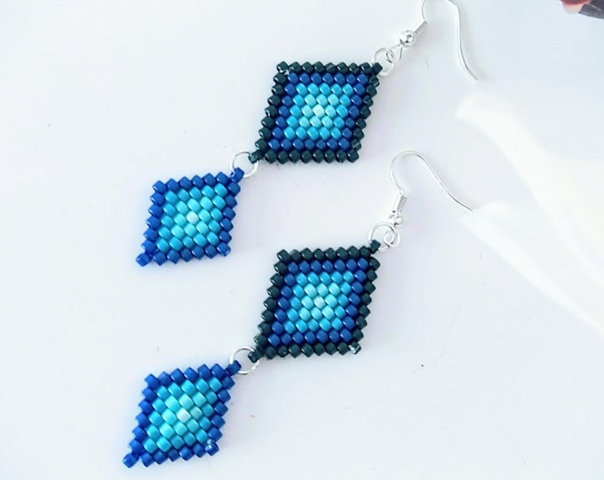 Only one pair#Geometry blue shades Two parts hanging rhombhus earrings, ladies beads hanging blue earrings, Perlenohrringe für Damen