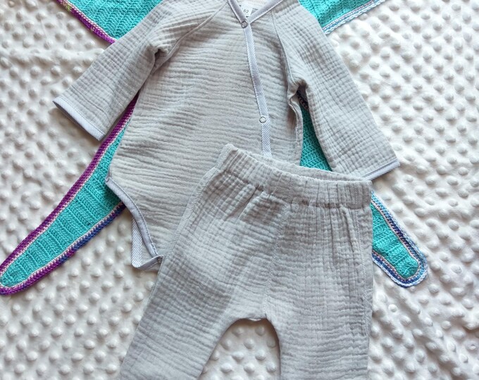 Colors#5pcs Muslin newborn set,gender neutral Muslin shower gift, Neugeborene Musselin, Muslin blanket/wrap body/bonnet/pants/romper