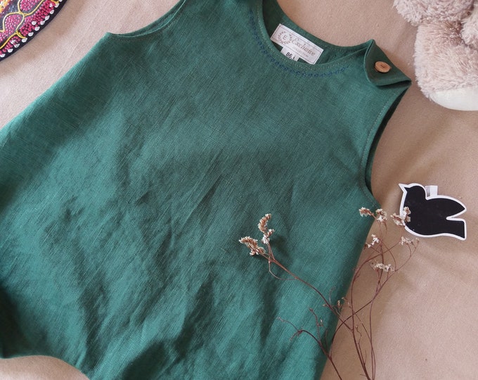 Linen unisex vintage baby bubble romper,Boho forest green linen baby romper,retro linen kids onesie,summer baby sunsuit,baby shower gift,