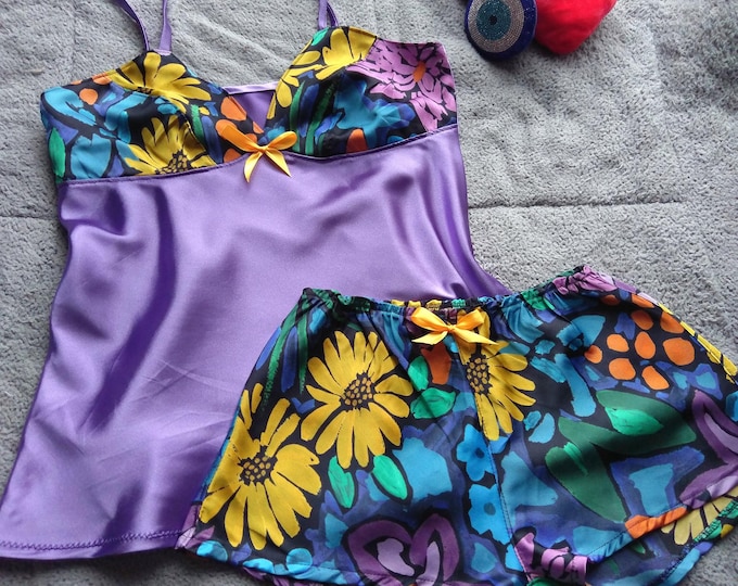 2pcs Satined silk sunflowers floral lingerie nightwear, floral lilac violet strap Camisole and shorts set, floral soft night gown with shorts