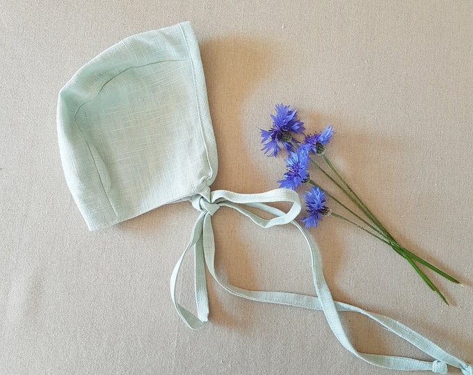 Minty Green linen neutral baby bonnet, unisex Linen mint green bonnet, Muslin double gauze linen bonnet,leinen Musselin grun fur Neugeborene