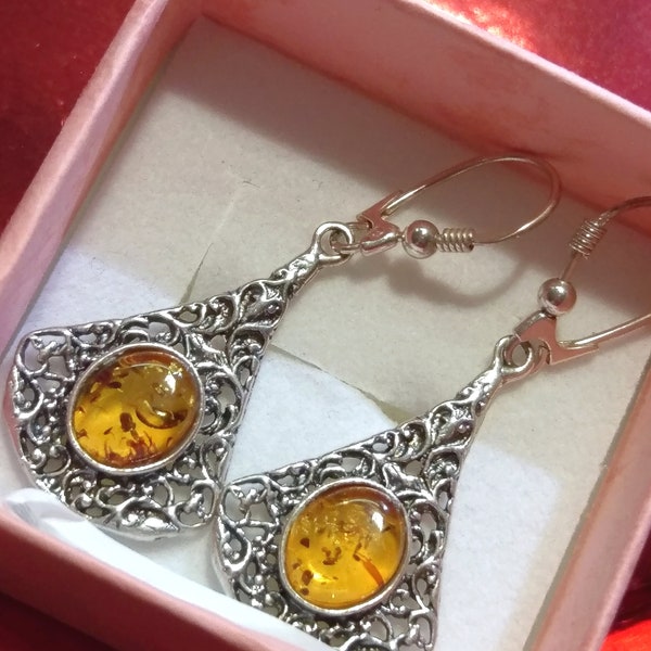 Baltic natural Amber Silver 925 earrings, Adorable Boho retro earrings with Amber, Vintage Silver Amber earrings