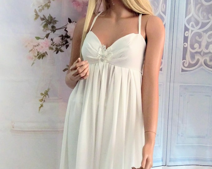 Light long pleated loose ivory woman dress,spaghetti straps long Maxi ivory bridesmaid elegant dress