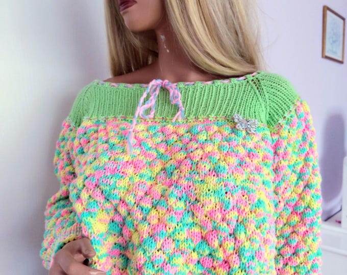 Crop length hand knitted soft bubble off shoulder rainbow sweater,colorful oversize sweater,unique sweater bubble ,Strickpullover für Damen