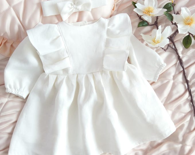 Colors# Linen Vintage christening dress,linen ruffled baby girl dress,Boho linen birthday dress,christening linen gown,Weißes Leinen kleid