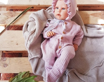 Soft dusty pink Coming home footed baby girl romper,Musselin Strampler fur Neugeborene pink,Muslin triple gauze footed romper#onesie#overall