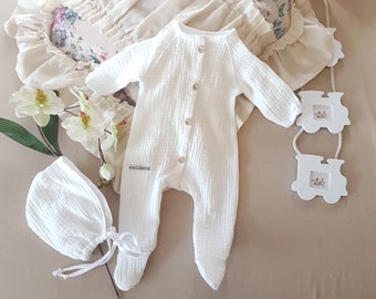 3 pcs. White Muslin newborn baby girl coming home outfit,Take home girl white outfit,Muslin white minky soft newborn blanket /bonnet/romper
