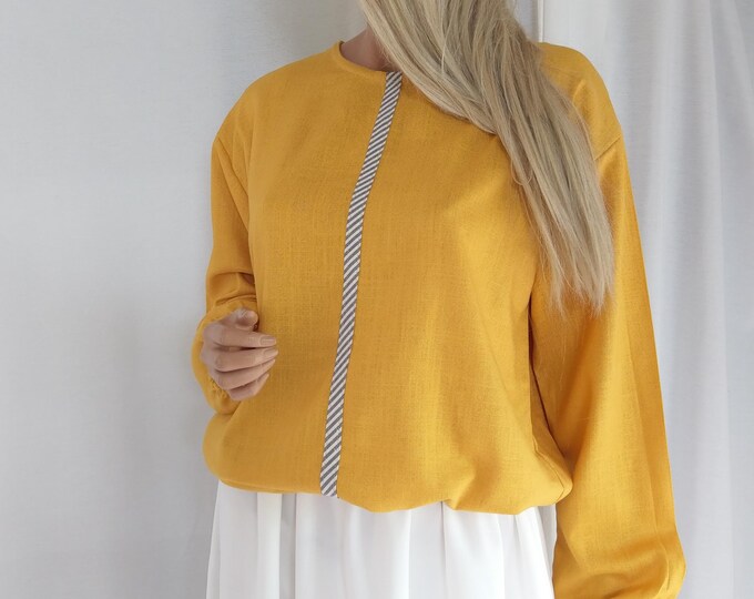 Honey Mustard loose-fitting linen elegant Bishop sleeves blouse, Woman linen long sleeve soft top, Damen Leinen Blouse