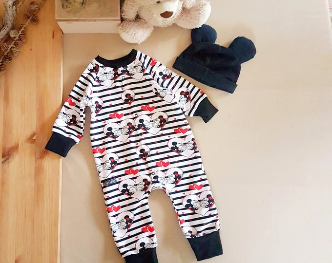 Mouse love neutral unisex romper hat set, mouse ears hat newborn baby, baby unisex Mouse print outfit, Mouse love kiss set