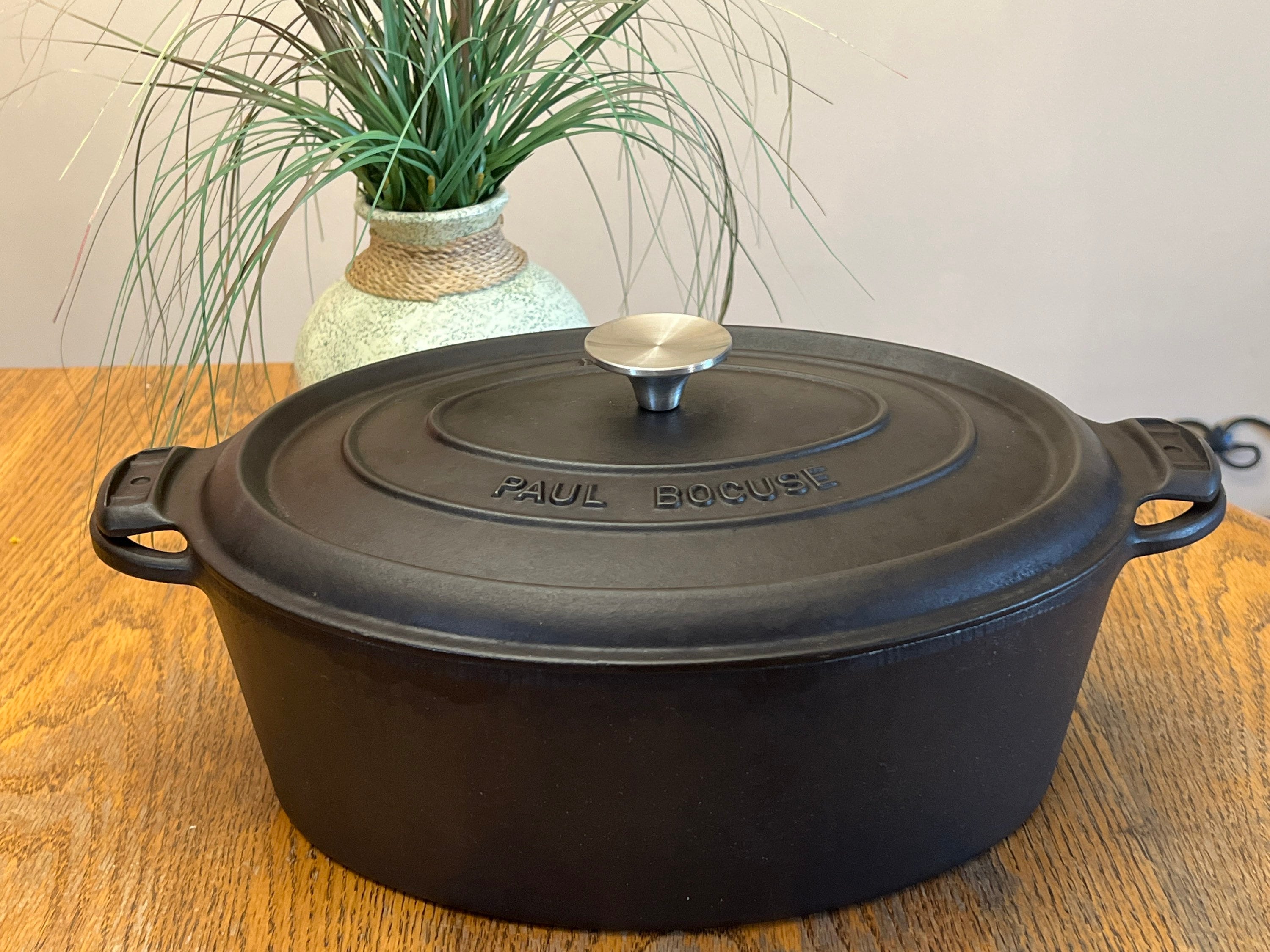 cocotte ovale de 35 cm en fonte d'alu