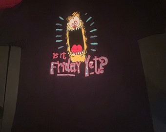 Rare GARFIELD tshirt is it Friday yet 2x I want to