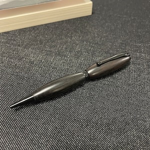 Stylo bille en bois d'Ébène - stylo noir - fait main - artisanat français