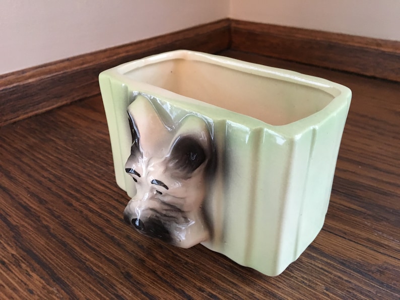 Vintage Terrier Dog Head on Ribbed Pale Green Planter ***FREE SHIPPING