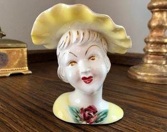 Mid-century Vintage Lady Head Planter / Wall Pocket - Yellow Picture Hat, Applied Rose, Wreath Mark - EXCELLENT  Condition ***FREE SHIPPING!