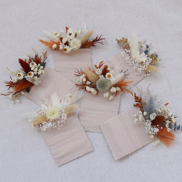 Rust colored dry flower pockets boutonniere, pampas Bohemian wedding boutonniere, groom's suit pockets boutonniere