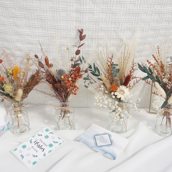 Mini dried flower bouquet, small glass vase flower arrangement, holiday gift, table decoration, pampas grass Bohemian wedding decoration