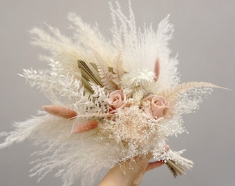 Toffee , Peach + Blush Rose Bouquet / Pampas Grass bouquet / Palm Spear bouquet Natural wedding / Forever Bridal bouquet / Nude Bouquet