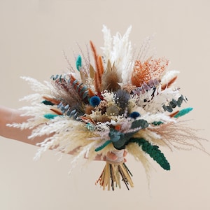 Bohemian pampas wedding bouquet, turquoise+burnt orange+blue mixed bridal bouquet, blue thistle eucalyptus leaf bridal bouquet&boutonniere