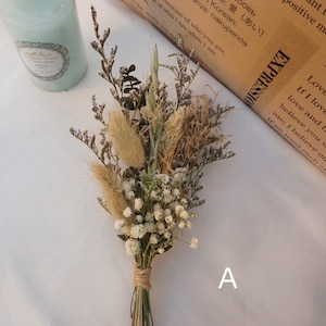 Ensemble bohème de mini bouquets de fleurs séchées Arrangements pour petites bouteilles Décorations de table Cadeaux boîte aux lettres image 4