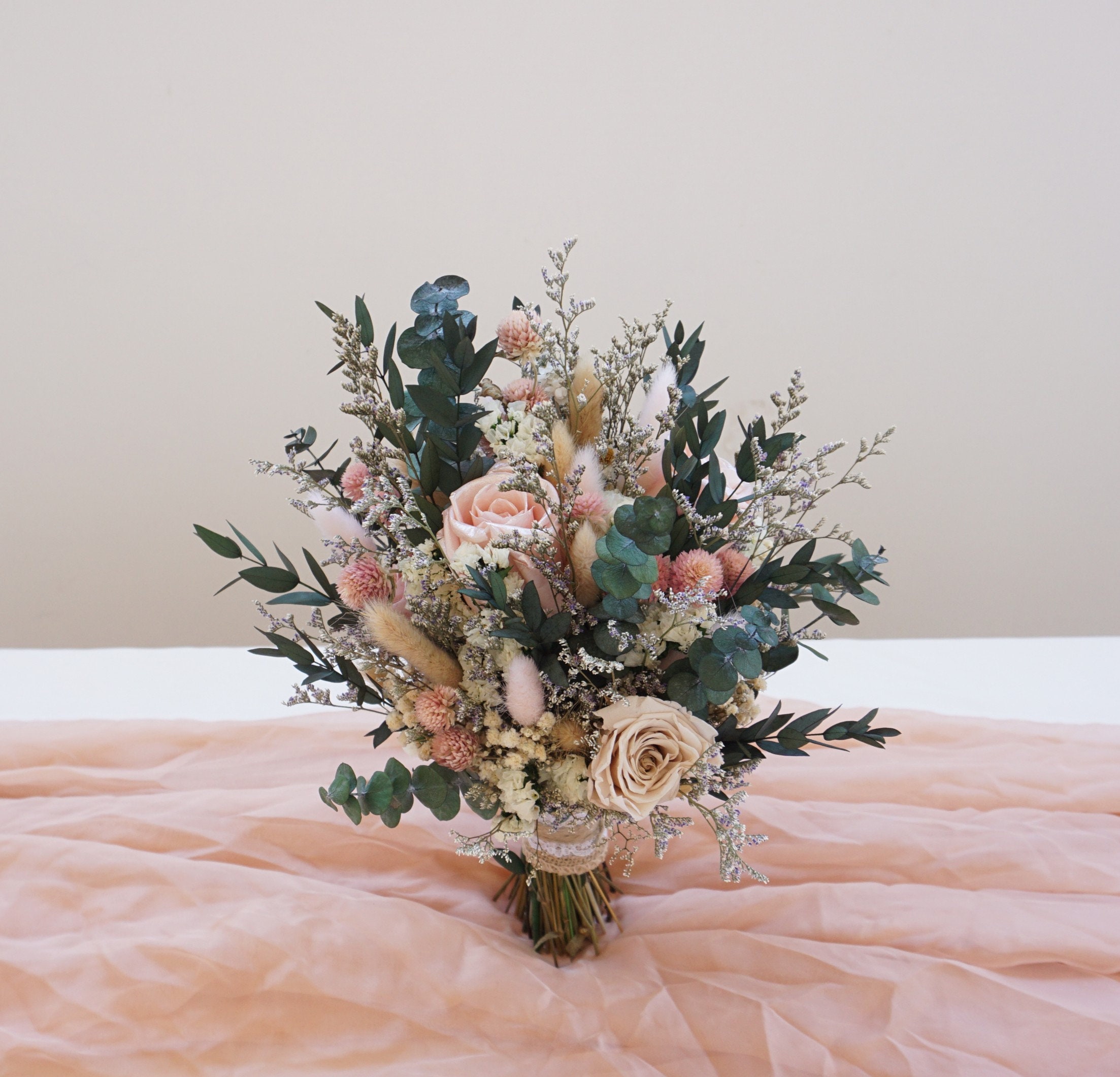 Rural Wedding Bride Bouquet, Eucalyptus Leaf Rose Wedding Decoration, Wild Flower Dried Flower Bouquet
