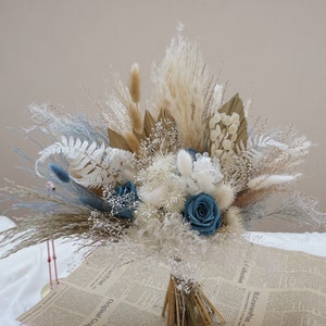 Blue Rose Bridal Bouquet, Pampas Bridal Bouquet, Palm Leaf Wedding Bouquet, Bohemian Wedding Decoration