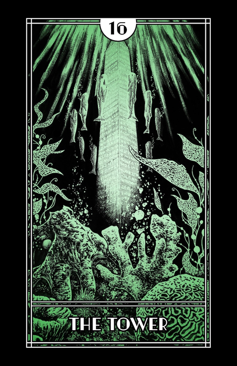 Op de afbeelding: Een tarotkaartillustratie in groen en zwart. De kaart toont een hoge structuur met het nummer 16 bovenaan. De tekst "THE TOWER" staat onderaan. De afbeelding heeft een onderwaterthema met waterplanten en vissen.