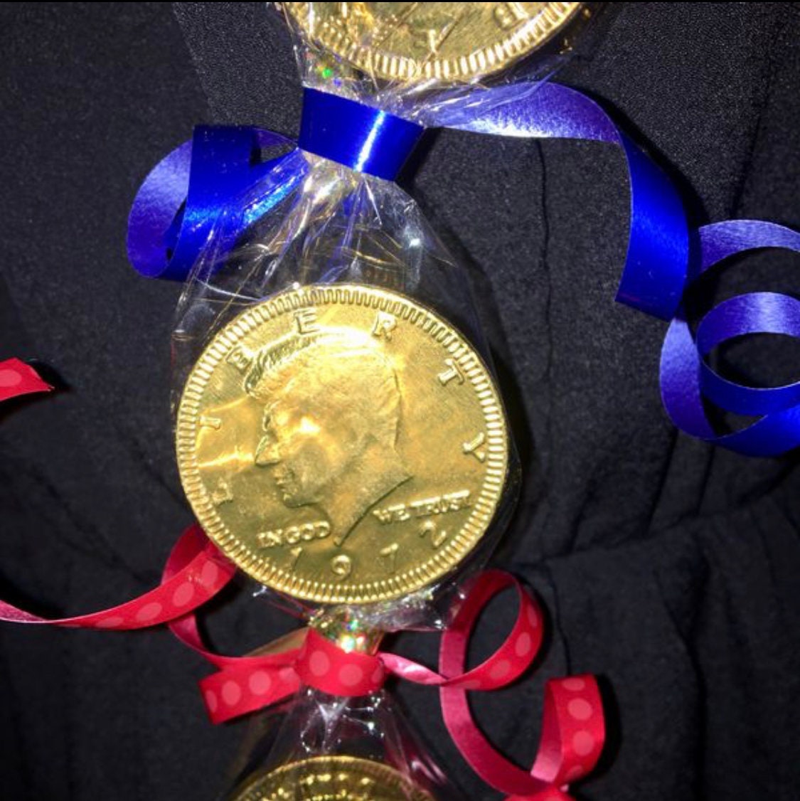 CANDY LEI Graduation Lei GOLD Coin Chocolates Party Favors Awards