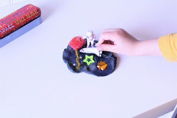 play doh travel activity box