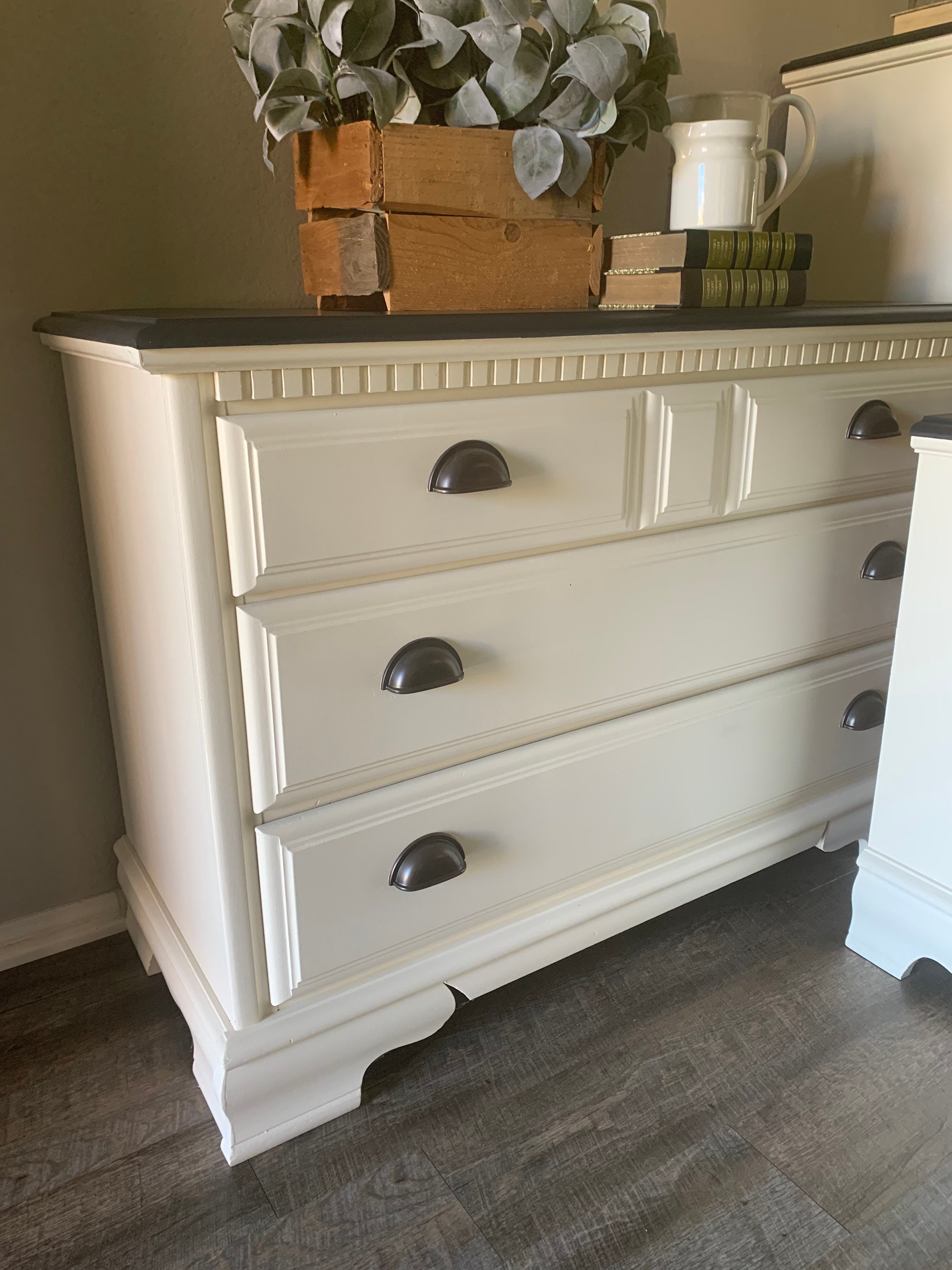 SOLD SOLD SOLD Vintage Bassett Furniture Bedroom Set Etsy