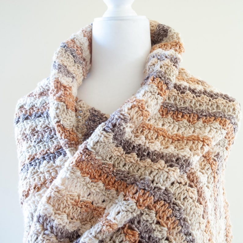 easy crochet pattern wrap gift for her, crochet pdf pattern for a modern and unique gift for mom image 9