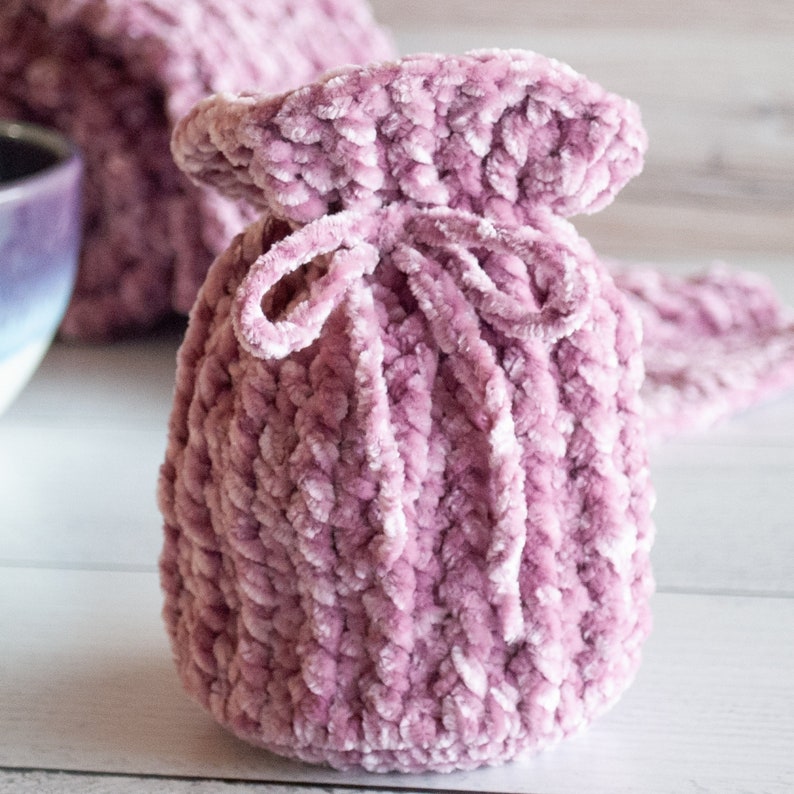 Velvet Yarn Bag Crochet Pattern for a Velvet Yarn Gift Bag | Etsy